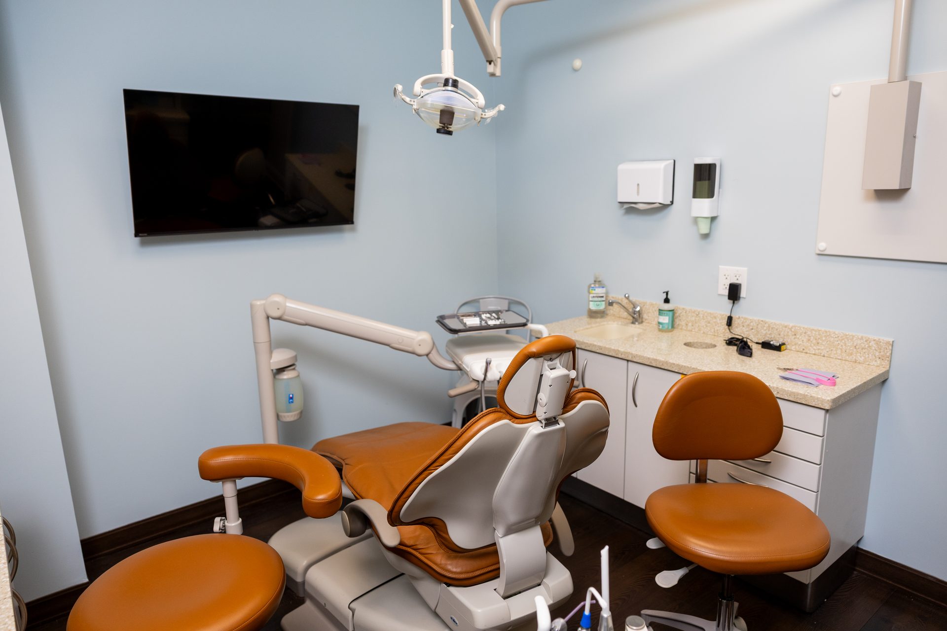 A treatment room at Belfast River Dental